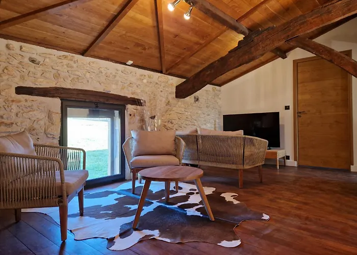 La Closerie Des Cedres *